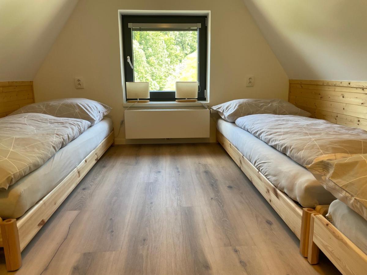Jirotovy Boudy I Villa Telnice Kültér fotó