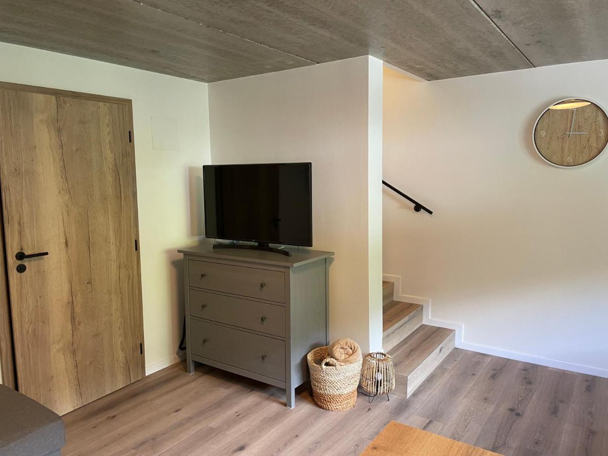 Jirotovy Boudy I Villa Telnice Kültér fotó