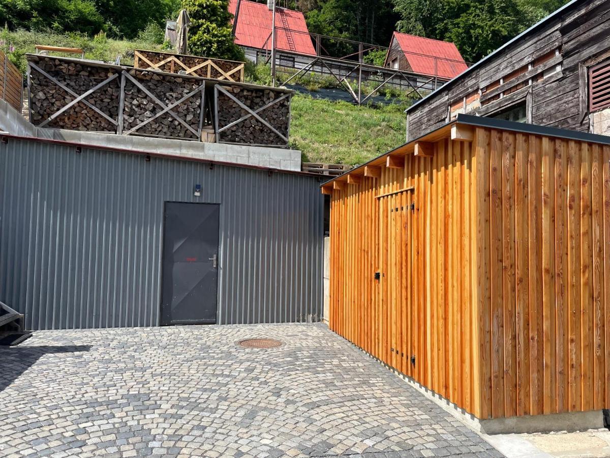 Jirotovy Boudy I Villa Telnice Kültér fotó