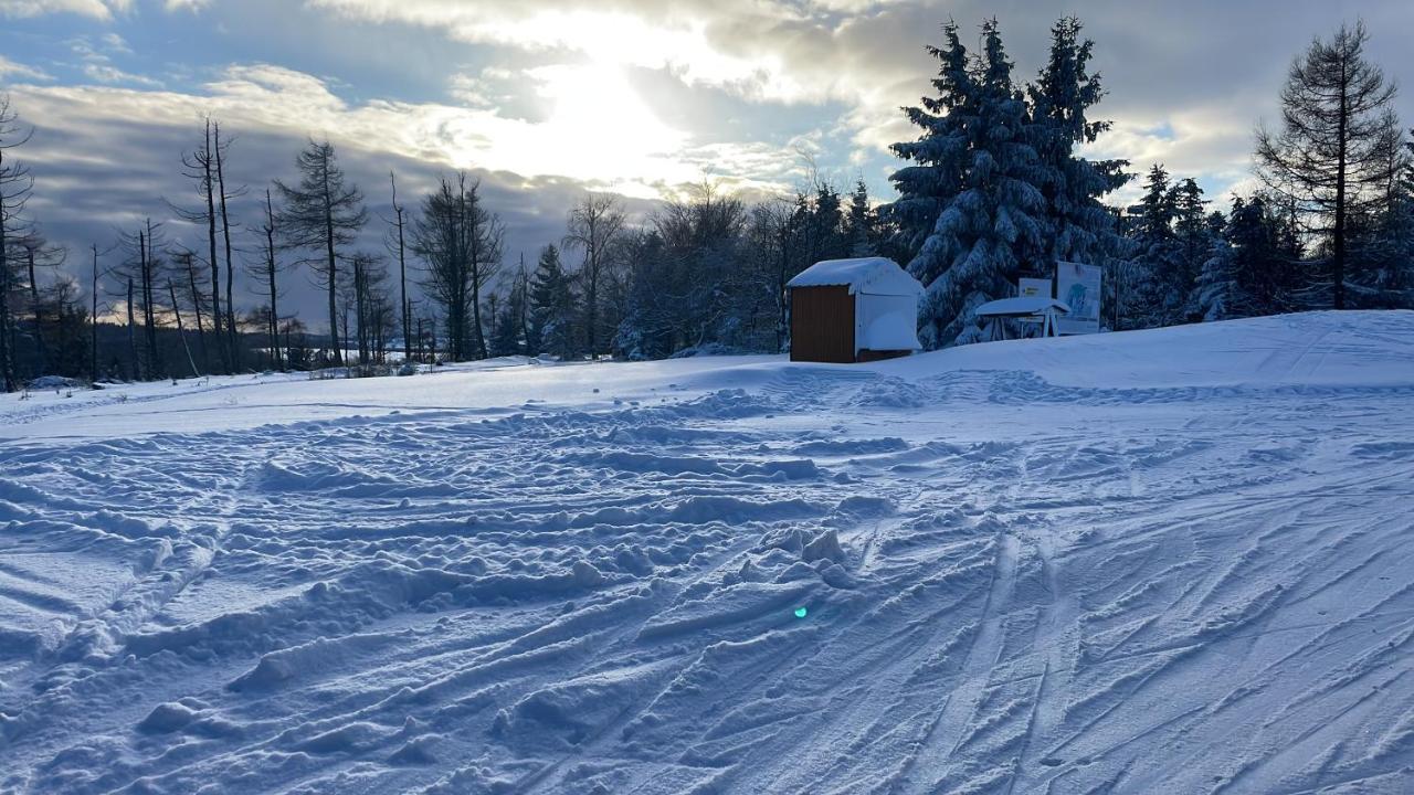Jirotovy Boudy I Villa Telnice Kültér fotó